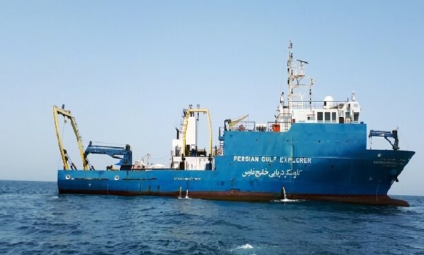 ارائه یافته‌های داده‌های شناور کاوشگر خلیج‌فارس و وضعیت آلاینده‌های دریایی