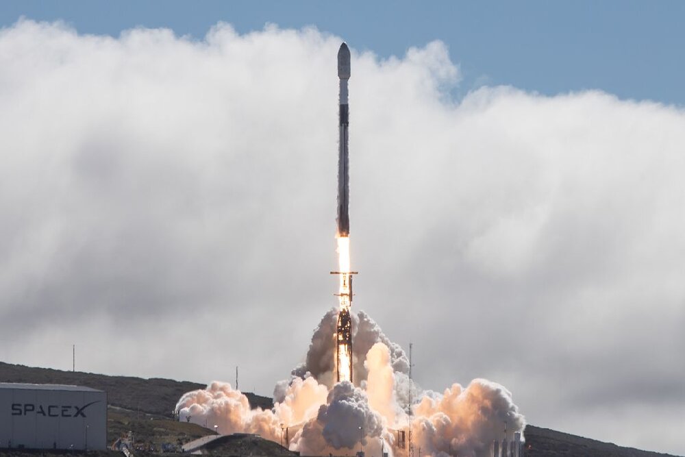 سه ماموریت «اسپیس‌ایکس» در کمتر از ۲۴ ساعت پرتاب شدند